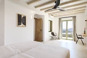 Panormos Bay Suites