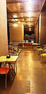 StayBird B Suite, Business Hotel