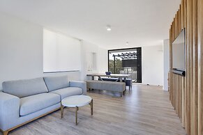 TARA5- UNWIND IN LUXURY