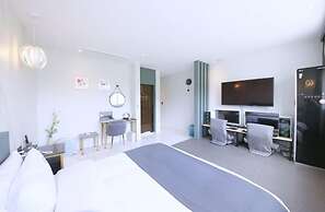 Stay-inn Hotel