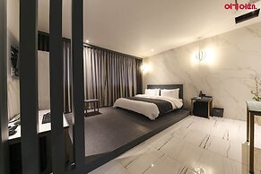 Stay-inn Hotel