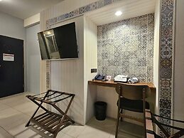 Montree Phuket Hotel