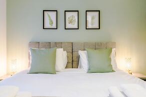 Lightfoot House