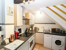Coln Cottage