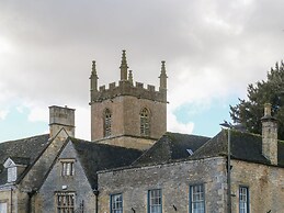 Coln Cottage