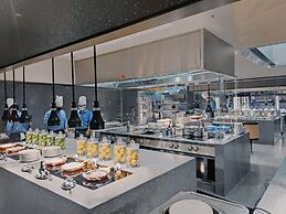 Courtyard by Marriott Luoyang