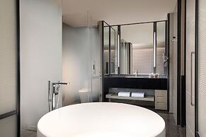 Courtyard by Marriott Luoyang