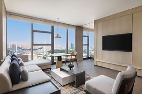 Courtyard by Marriott Luoyang