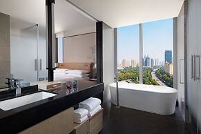 Courtyard by Marriott Luoyang