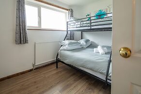 4-bed Detached, Pet Friendly House in Nelson