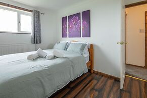 4-bed Detached, Pet Friendly House in Nelson