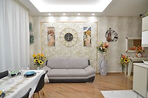 Caserta Deluxe Bis
