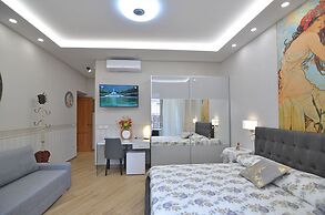 Caserta Deluxe Bis