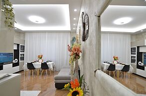 Caserta Deluxe Bis