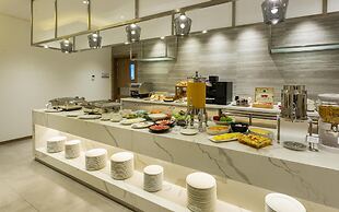 Comfort Hotel Jeddah King Road
