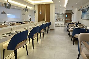 Comfort Hotel Jeddah King Road