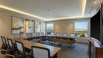 Clarion Hotel Jeddah Airport