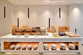 Clarion Hotel Jeddah Airport