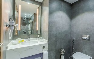 Clarion Hotel Jeddah Airport