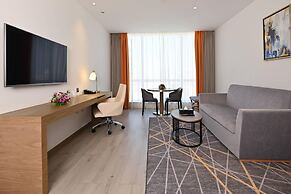Clarion Hotel Jeddah Airport