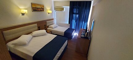 Blue Port Hotel