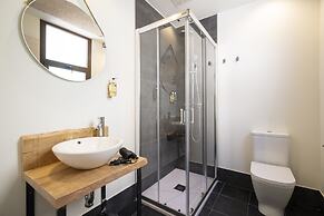 Dobo Azacanes Hostal
