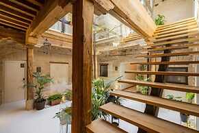 Dobo Azacanes Hostal