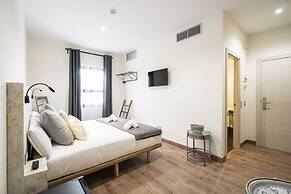 Dobo Azacanes Hostal