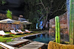 Hotel Hacienda SACAL