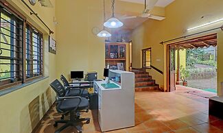 Itsy Hotels Vailankanni Natures Inn