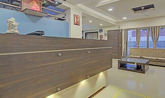 Treebo Sumati Baner