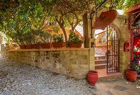 Attiki Hotel