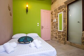Attiki Hotel