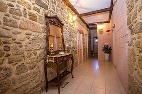 Attiki Hotel
