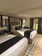 The Alest Hotel