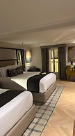The Alest Hotel