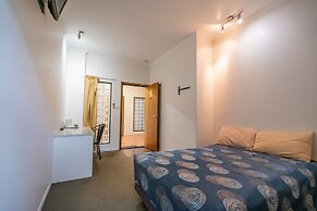 Capella Hotel Motel