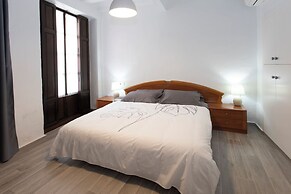 Apartment 4 People in Ground Floor