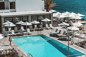 Apollo Resort