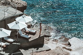 Apollo Resort