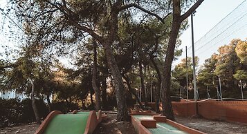 Apollo Resort