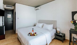 Apollo Resort