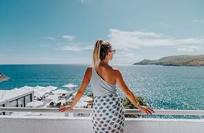 Apollo Resort
