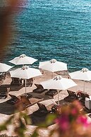 Apollo Resort