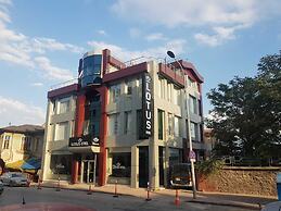 Lotus Otel