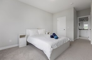 Luxury Bungalow mins Niagara falls & Brock uni