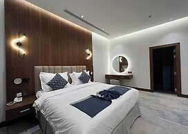 Sunday Luxury Central formerly Anan hotel