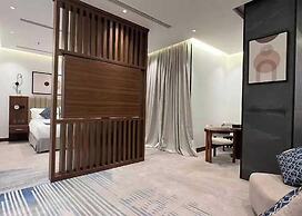 Sunday Luxury Central formerly Anan hotel