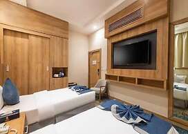 Sunday Luxury Central formerly Anan hotel