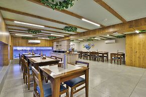 7 Orbit Hotel Surat